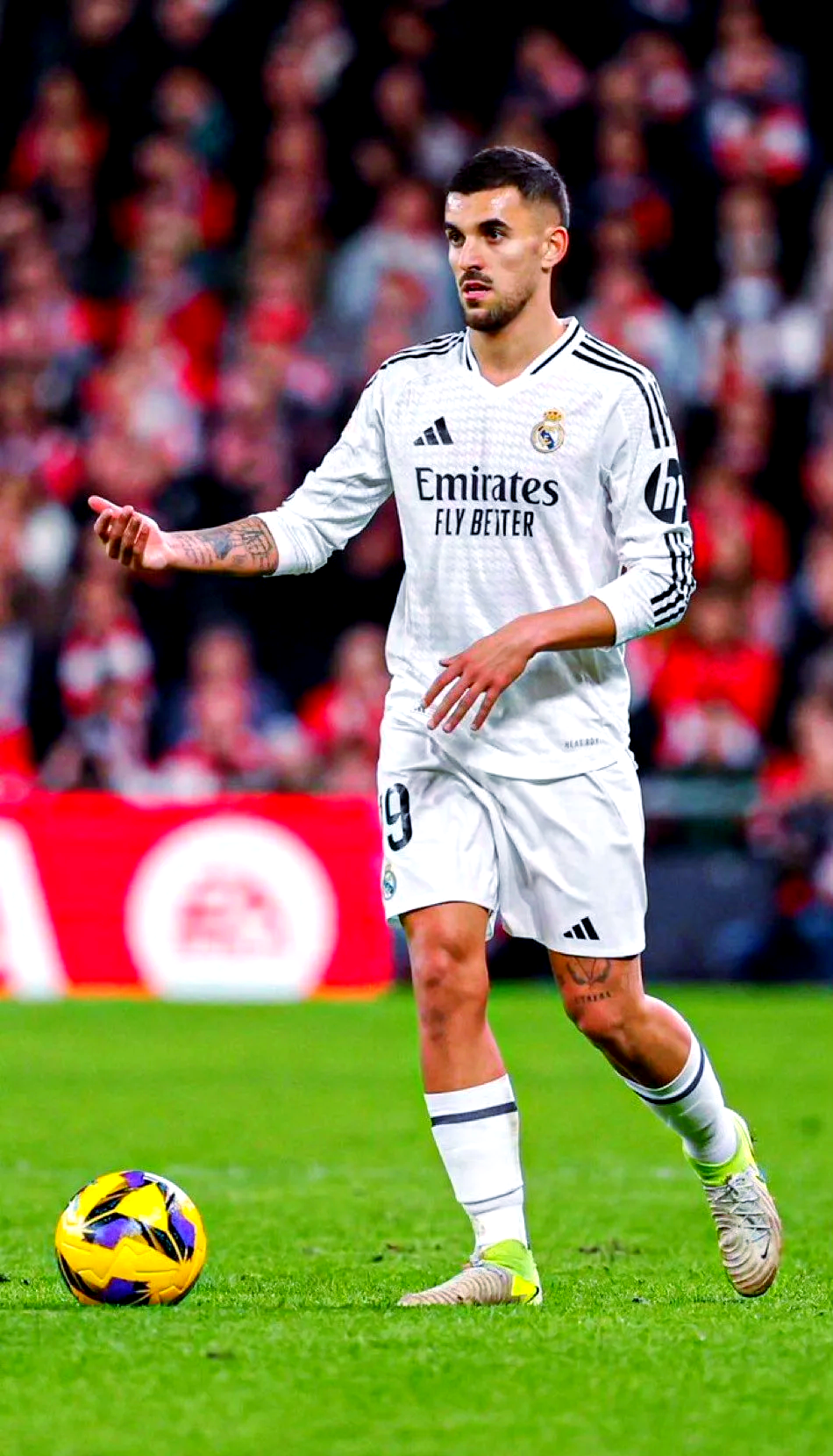 西汉姆联中场核心状态爆棚,引发关注 西汉姆联中场核心状态爆棚,引发关注