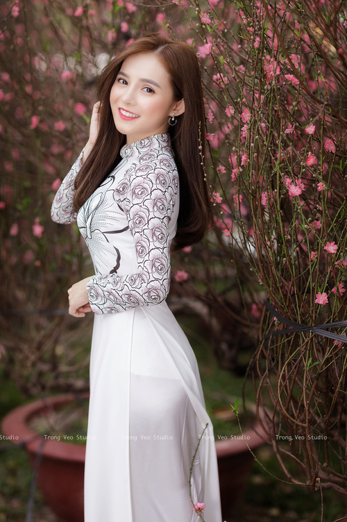 _冰雪奇缘:冰雕赛趣味运动体验_,冰雪梦幻奇缘冰雕馆