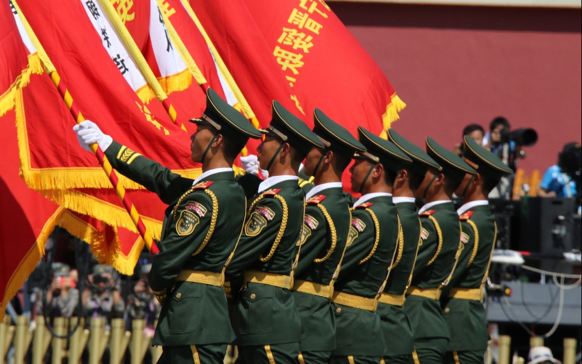 哥伦比亚马术协会设立“Sinjska Alka”奖学金,支持传统马术研究。