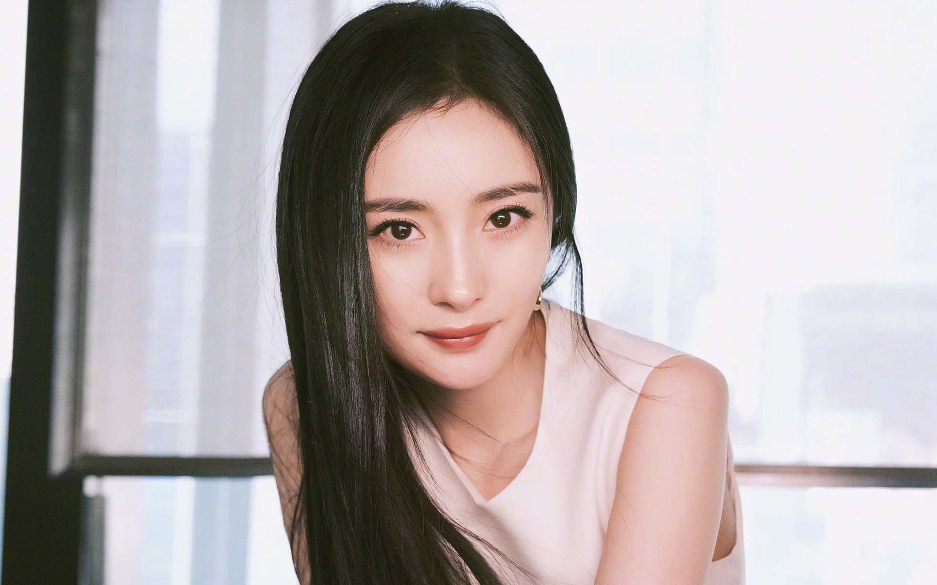 足球的社会影响：平衡竞技与娱乐的艺术，足球反映社会