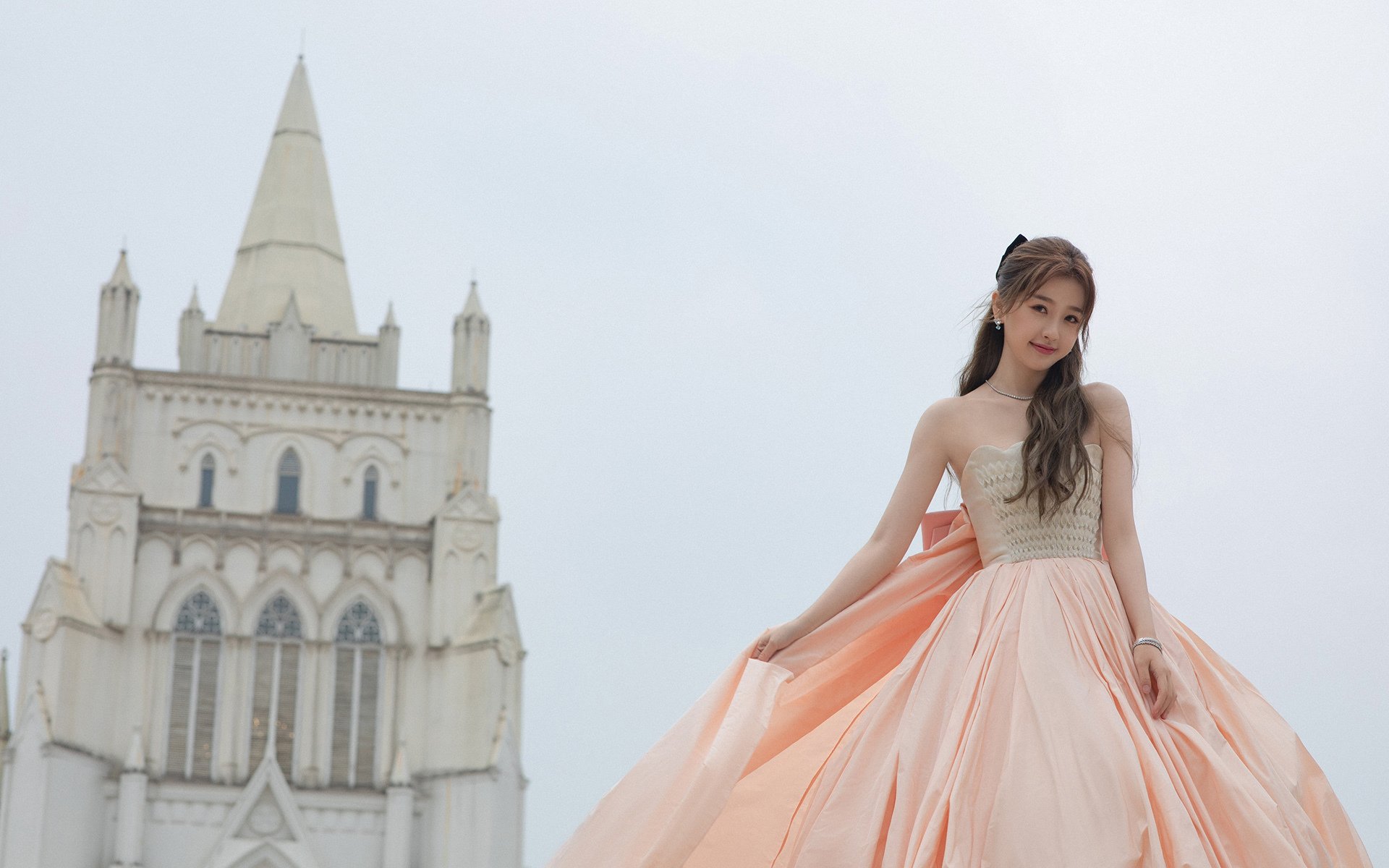 足球的社会影响：平衡竞技与娱乐的艺术，足球反映社会