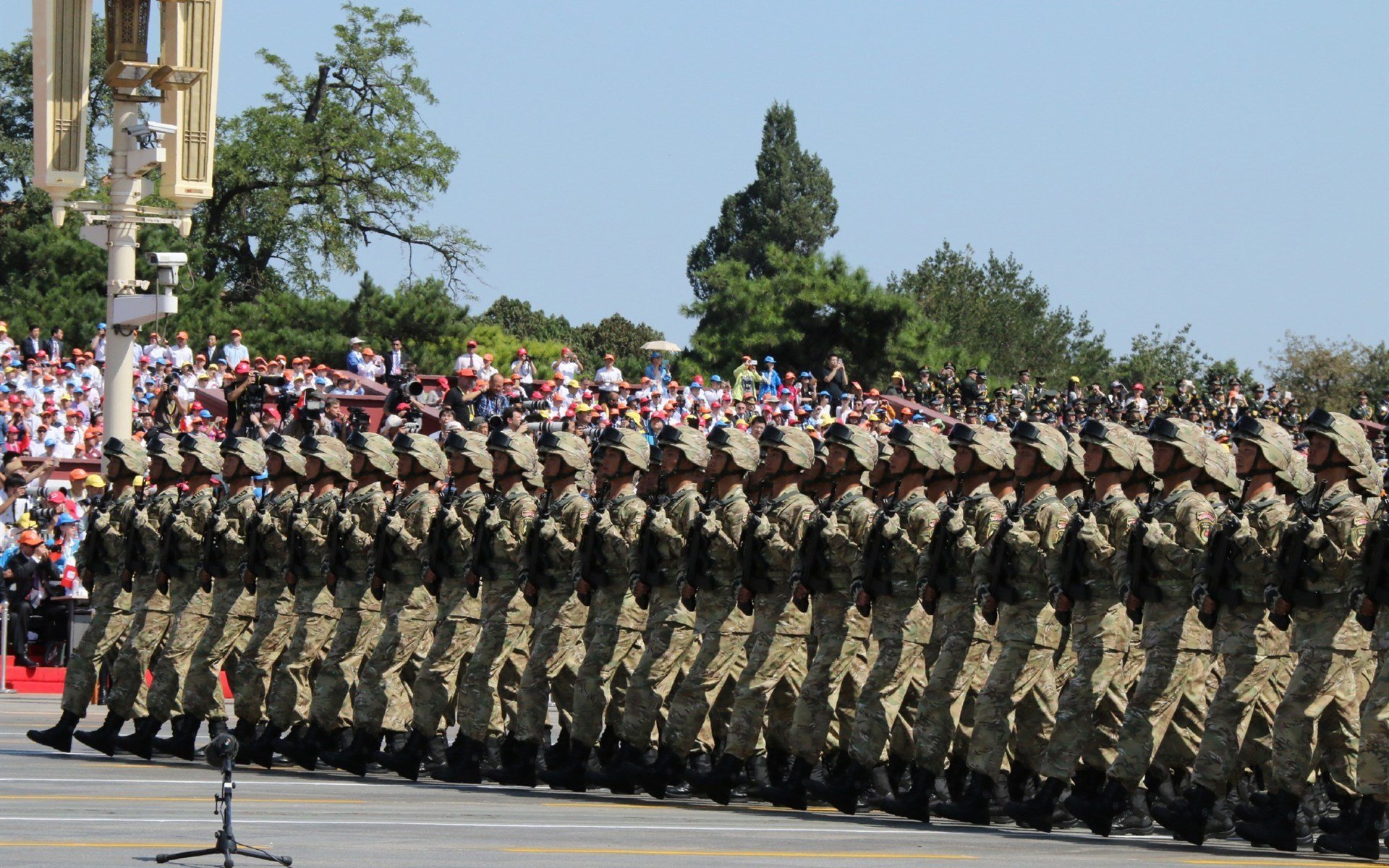 B 体育官网-法国女子队有望成为全球橄榄球新亮点，法国橄榄球运动员日历