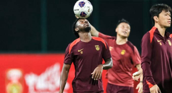 B体育官方网站:德甲的外援政策：如何影响本土球员发展的简单介绍