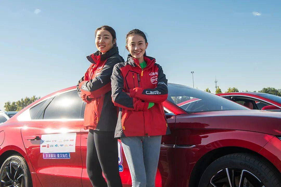 B体育：超越运动：运动员如何参与跨界合作的简单介绍