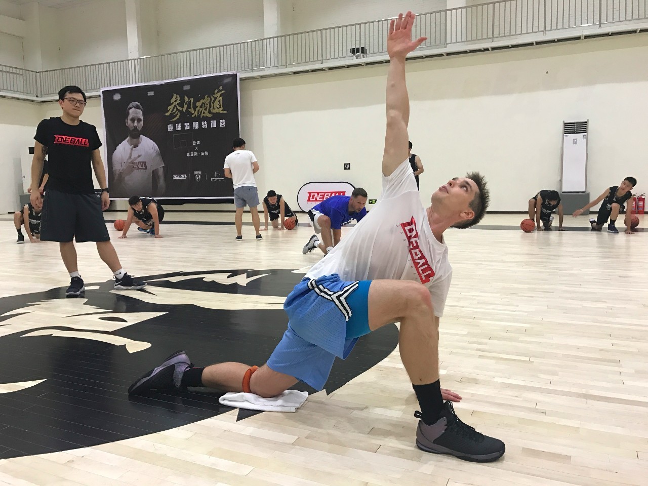 B体育：夏季训练营回顾：明星球员的蜕变之路的简单介绍