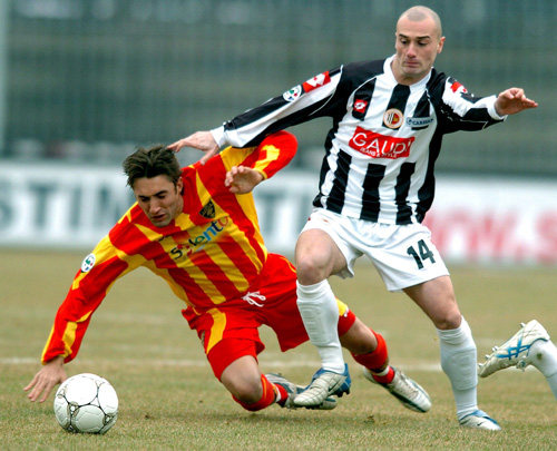 b体育网站注册-包含B体育官方网站：意甲阿斯科利的进攻战术解析与未来展望的词条