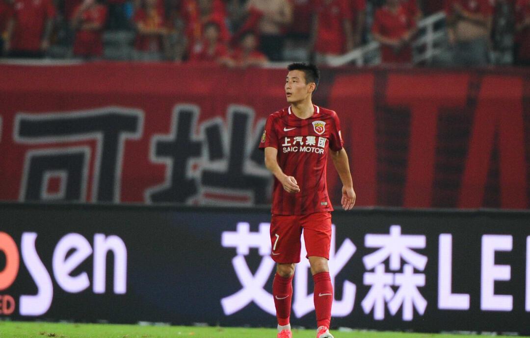 bsport-B体育平台:武磊接受外媒采访：分享留洋生活，希望帮助中国足球进步的简单介绍